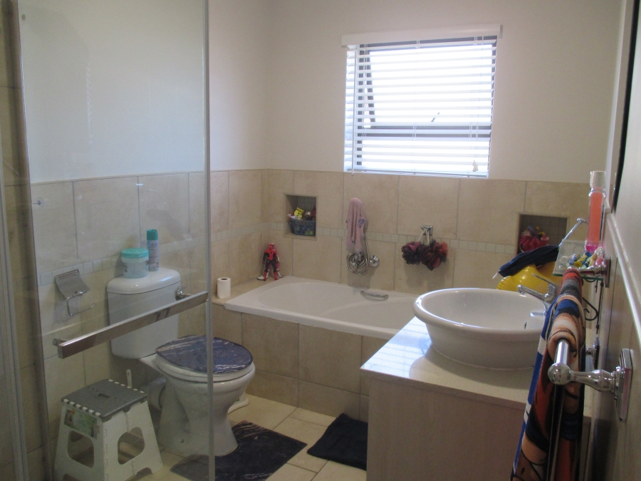 3 Bedroom Property for Sale in Dana Bay Western Cape